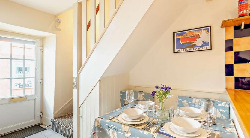 Photo of 2 Bed in Aberdovey