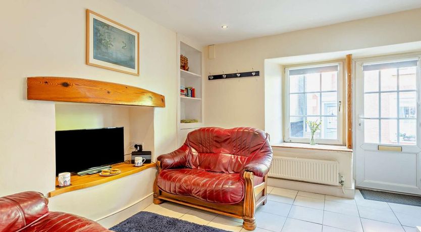 Photo of 2 Bed in Aberdovey