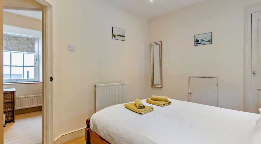 Photo of 2 Bed in Aberdovey