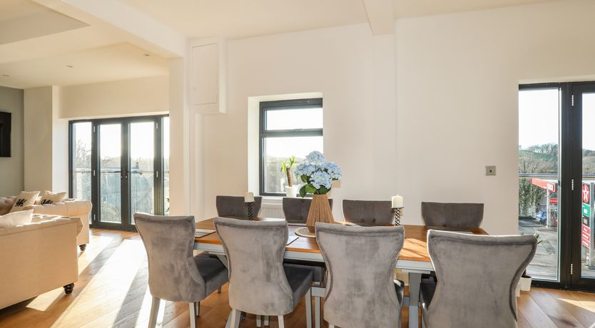 Photo of Bryn Min Manton Penthouse