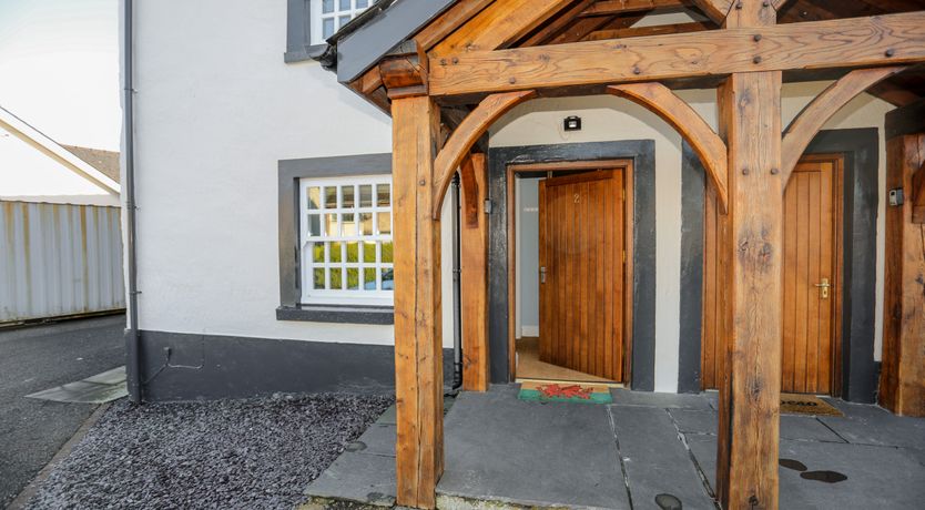 Photo of 2 Ivy House