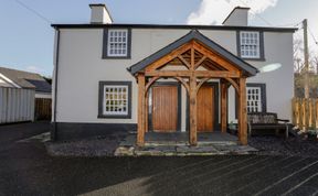Photo of 2 Ivy House