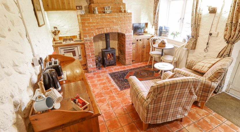 Photo of Old Blacksmiths Cottage