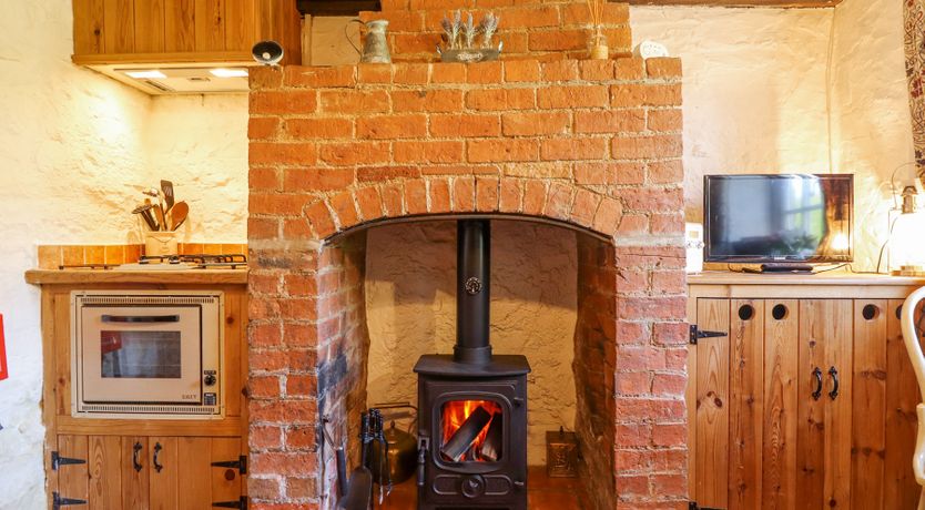 Photo of Old Blacksmiths Cottage