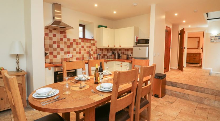 Photo of Red Deer Cottage