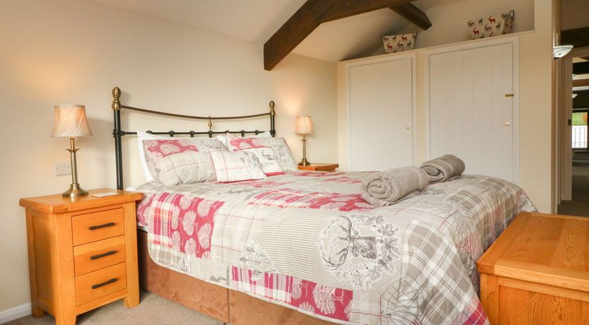 Photo of Red Deer Cottage