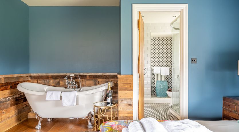 Photo of Lakeland Rest