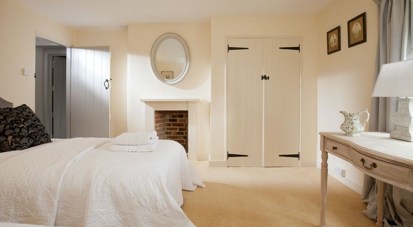 Photo of Cygnet Feather