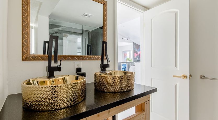 Photo of Dance in the Desert