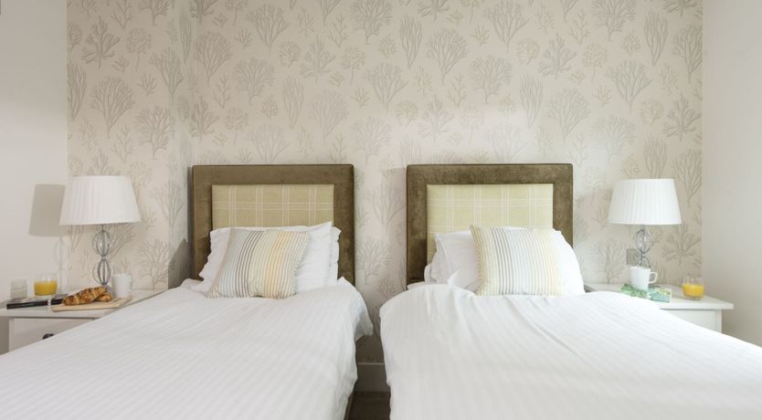 Photo of Drifting On A Memory