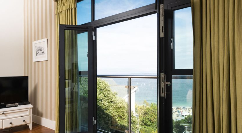 Photo of Drifting On A Memory