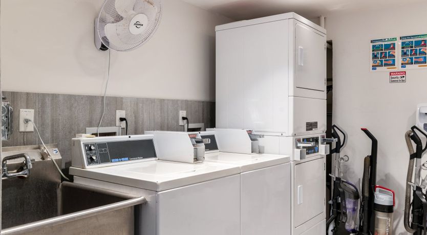 Photo of Eddie and Honey