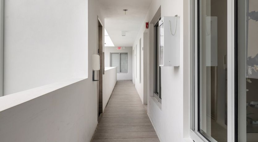 Photo of Eddie and Honey