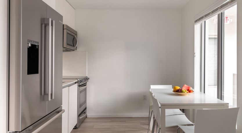 Photo of Eddie and Honey