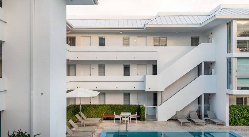 Photo of Eddie and Honey