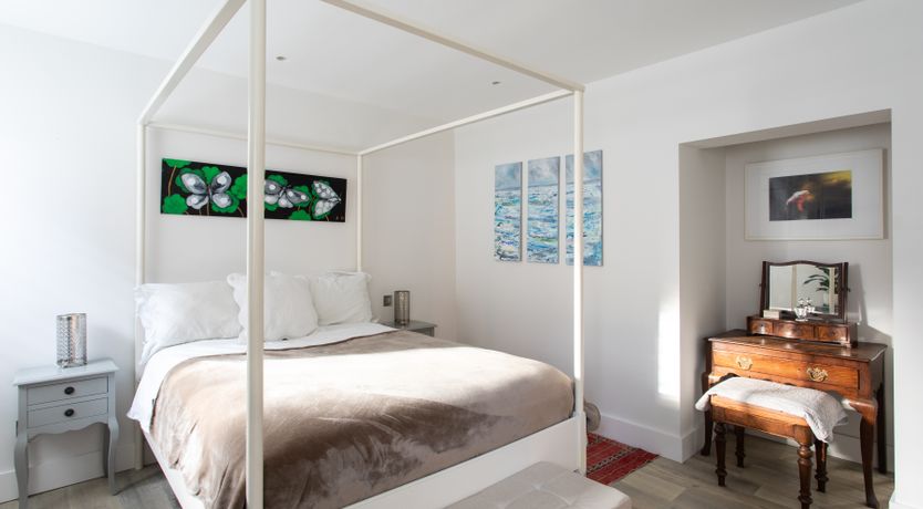 Photo of Aeries Rising