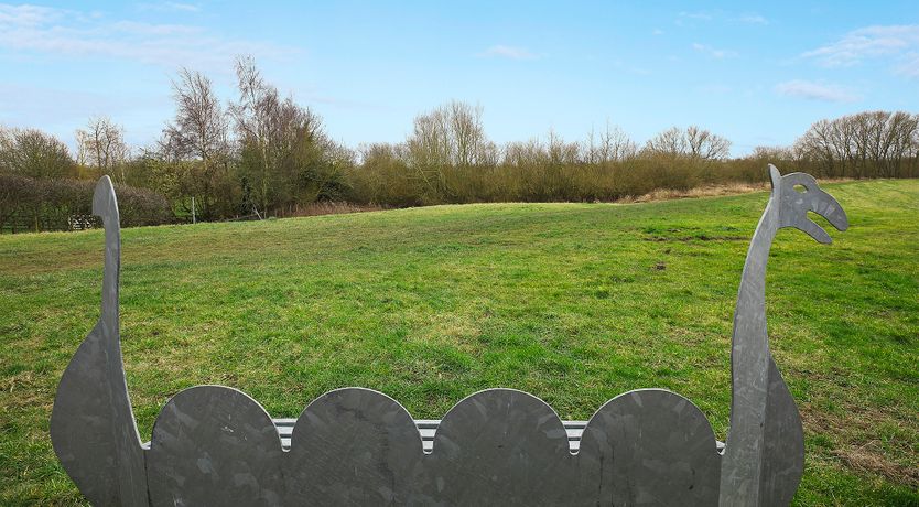 Photo of Where Doves Fly