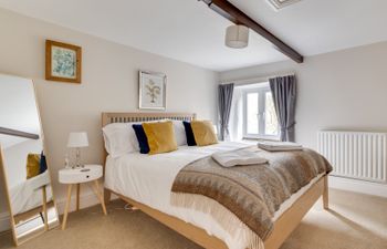 Peep-O-Day Holiday Cottage