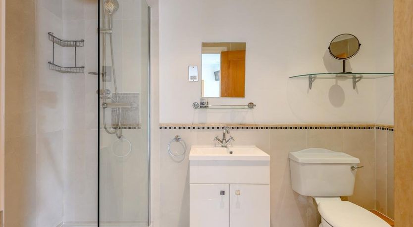 Photo of 4 Bed in Swanage