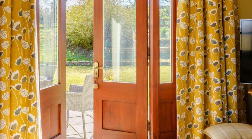 Photo of 2 Bed in Clynderwen