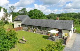 Photo of bungalow-in-west-wales-12
