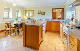 Photo of bungalow-in-west-wales-12