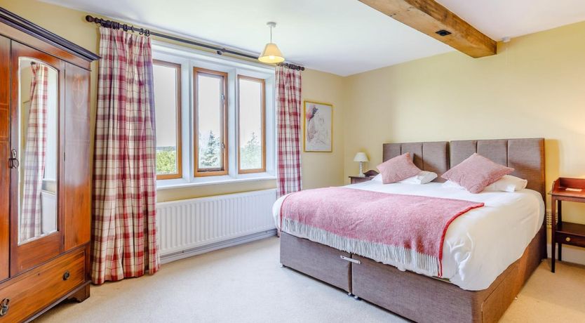 Photo of 8 Bed in Rugeley