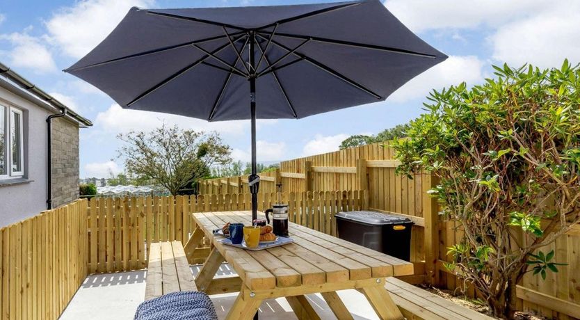 Photo of 5 Bed in Gulval