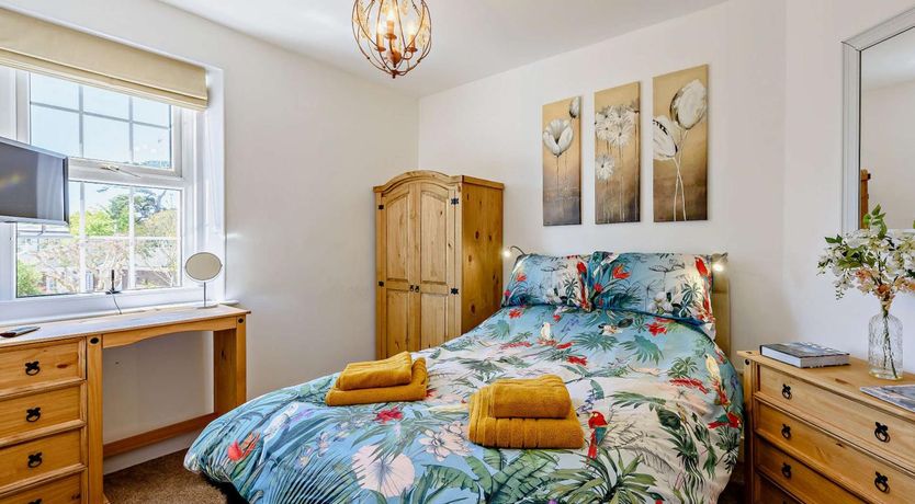 Photo of 3 Bed in Bognor Regis