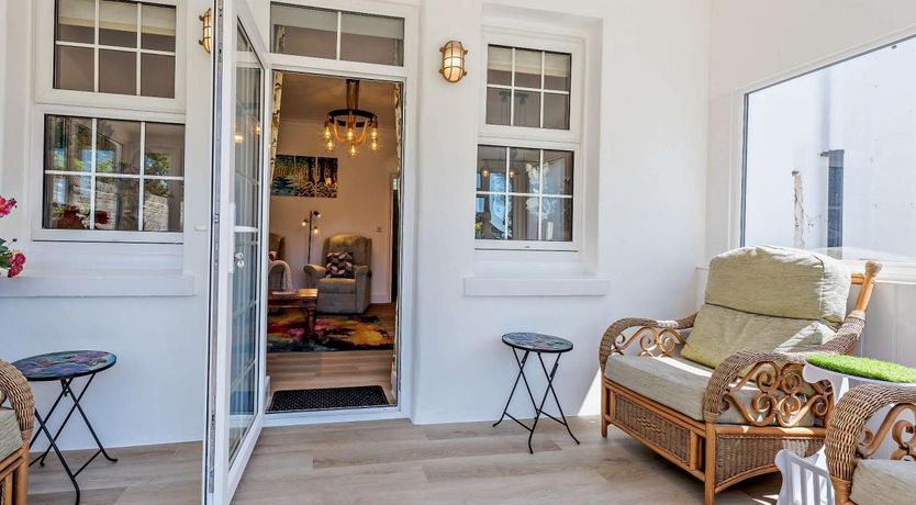 Photo of 3 Bed in Aldwick