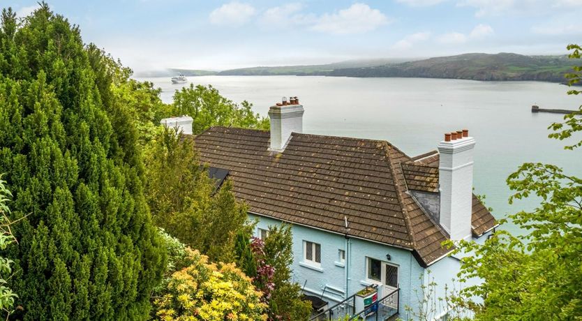 Photo of in Goodwick (FB158)