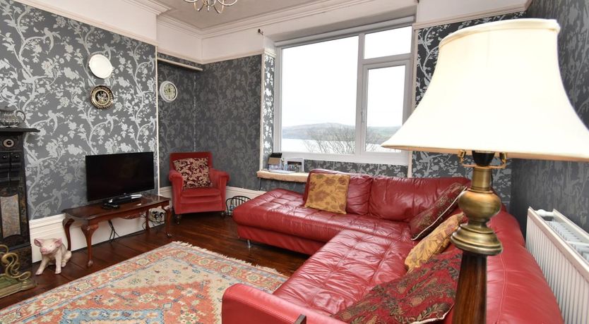 Photo of 1 Bed in Goodwick