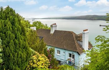 1 Bed in Goodwick Apartment