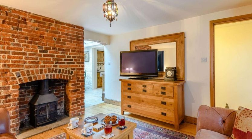 Photo of 3 Bed in Sandown