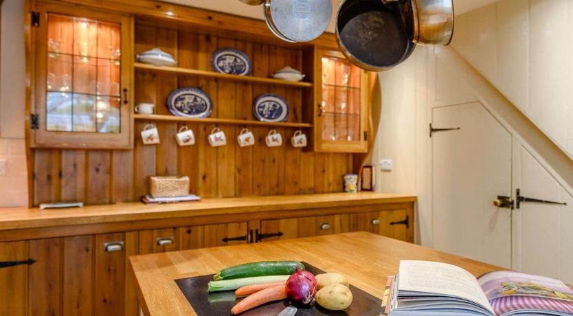 Photo of 3 Bed in Sandown