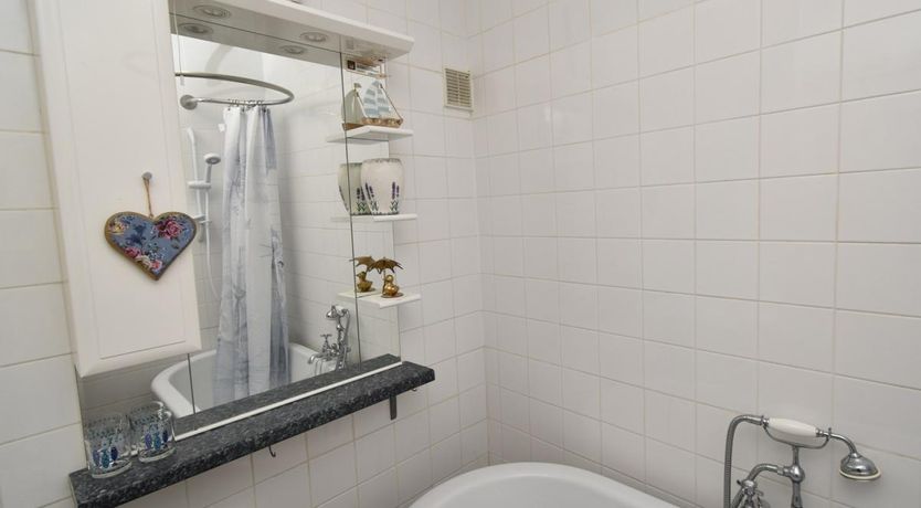 Photo of 1 Bed in Goodwick