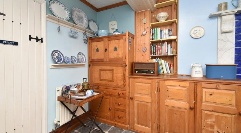 Photo of 1 Bed in Goodwick