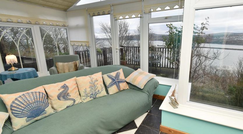 Photo of 1 Bed in Goodwick