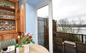 Photo of 1 Bed in Goodwick