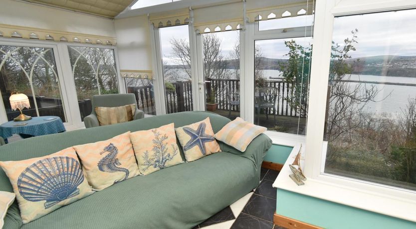 Photo of 1 Bed in Goodwick