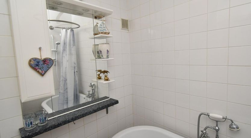 Photo of 1 Bed in Goodwick