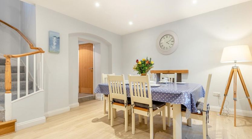 Photo of 2 Bed in Tenby