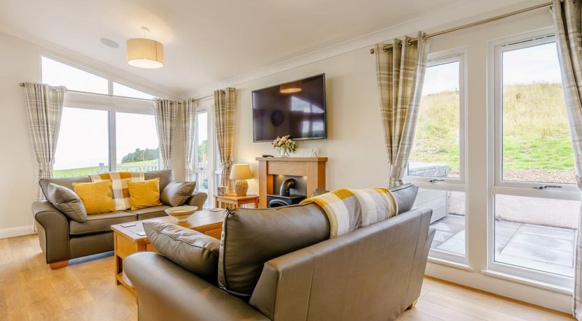 Photo of 2 Bed in Auchenmalg