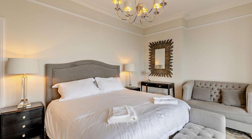 Photo of 3 Bed in Aberdovey