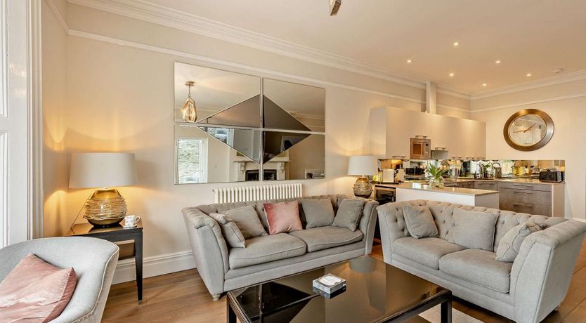 Photo of 3 Bed in Aberdovey