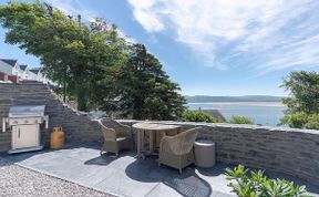Photo of in Aberdovey (DY029)