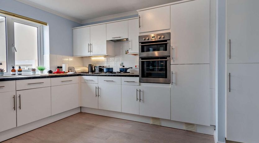 Photo of 2 Bed in Swanage