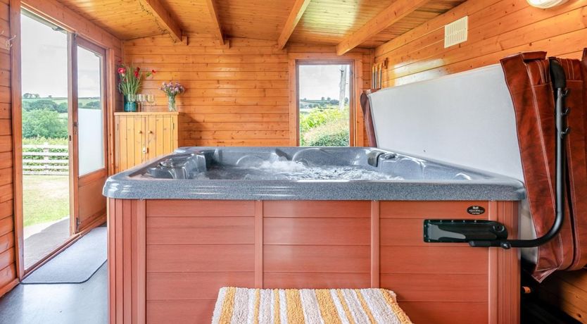 Photo of 3 Bed in Brecon