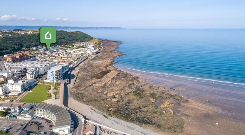 Photo of 4 Bed in Westward Ho