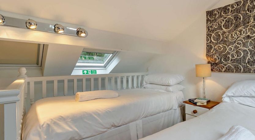 Photo of 2 Bed in Aberdovey